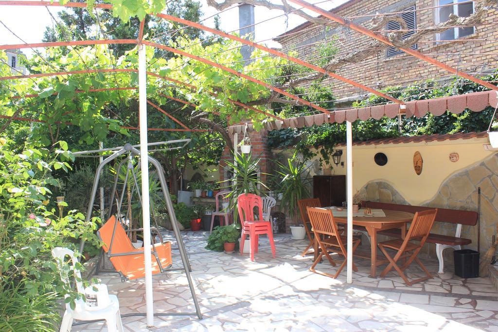 Apartments Anita Pomorie Rum bild